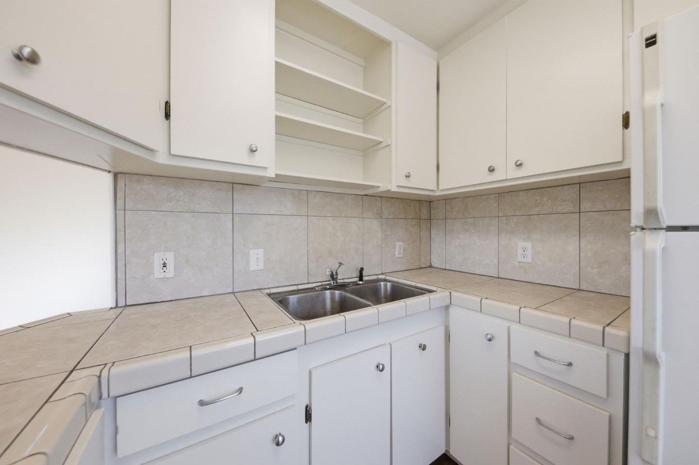 Detail Gallery Image 9 of 20 For 614 a Redwood Ave, Redwood City,  CA 94061 - 1 Beds | 1 Baths