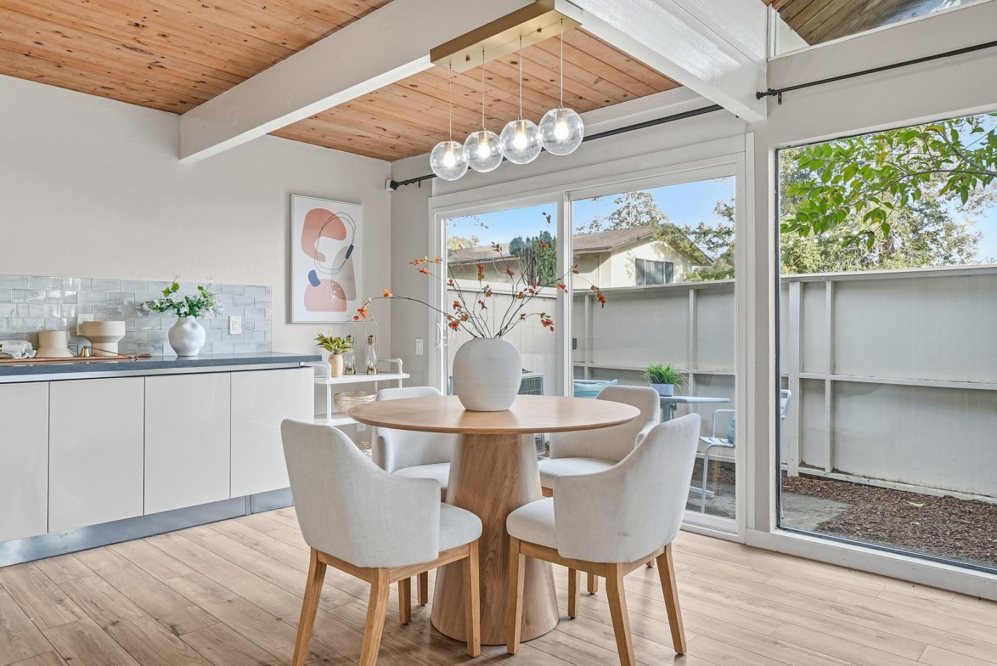 Photo #5: ML82032139 Listing: Photo #5