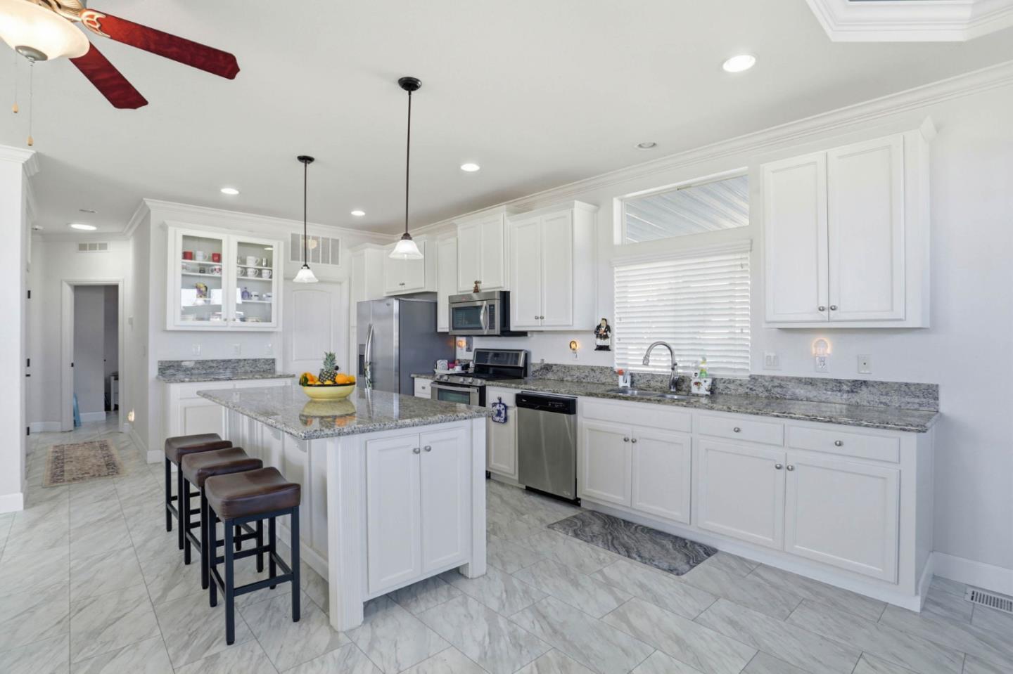 Detail Gallery Image 12 of 41 For 829 Villa Teresa Way #829,  San Jose,  CA 95123 - 3 Beds | 2 Baths