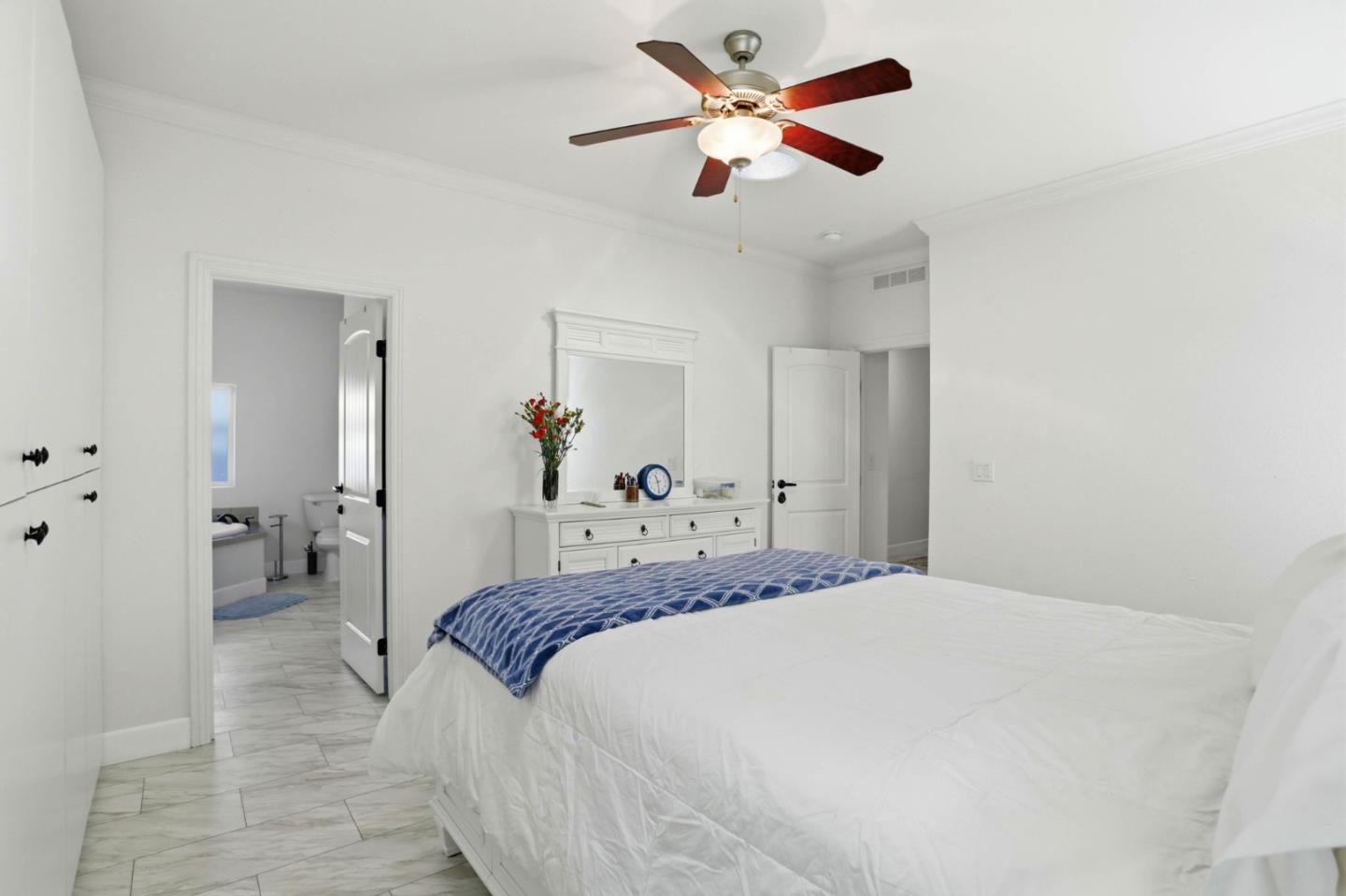 Detail Gallery Image 24 of 41 For 829 Villa Teresa Way #829,  San Jose,  CA 95123 - 3 Beds | 2 Baths