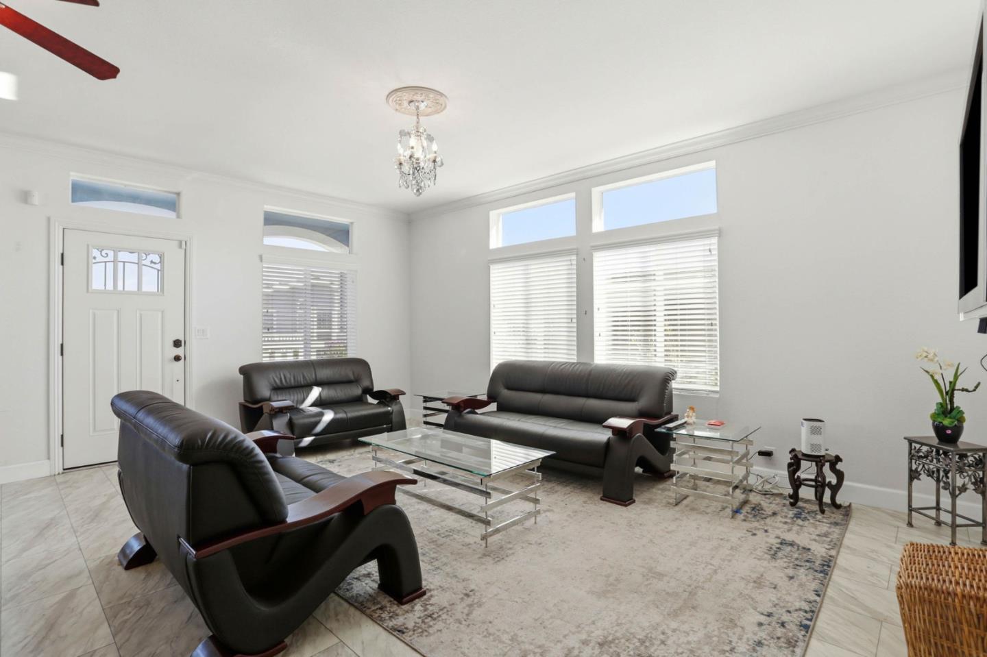 Detail Gallery Image 9 of 41 For 829 Villa Teresa Way #829,  San Jose,  CA 95123 - 3 Beds | 2 Baths