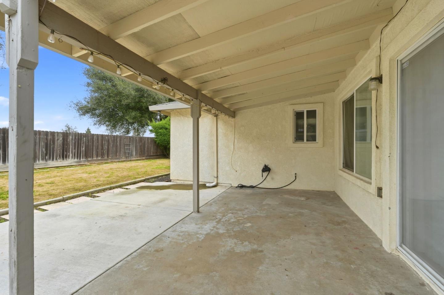 Detail Gallery Image 32 of 38 For 2425 Meadow Rue Dr, Modesto,  CA 95355 - 3 Beds | 2 Baths