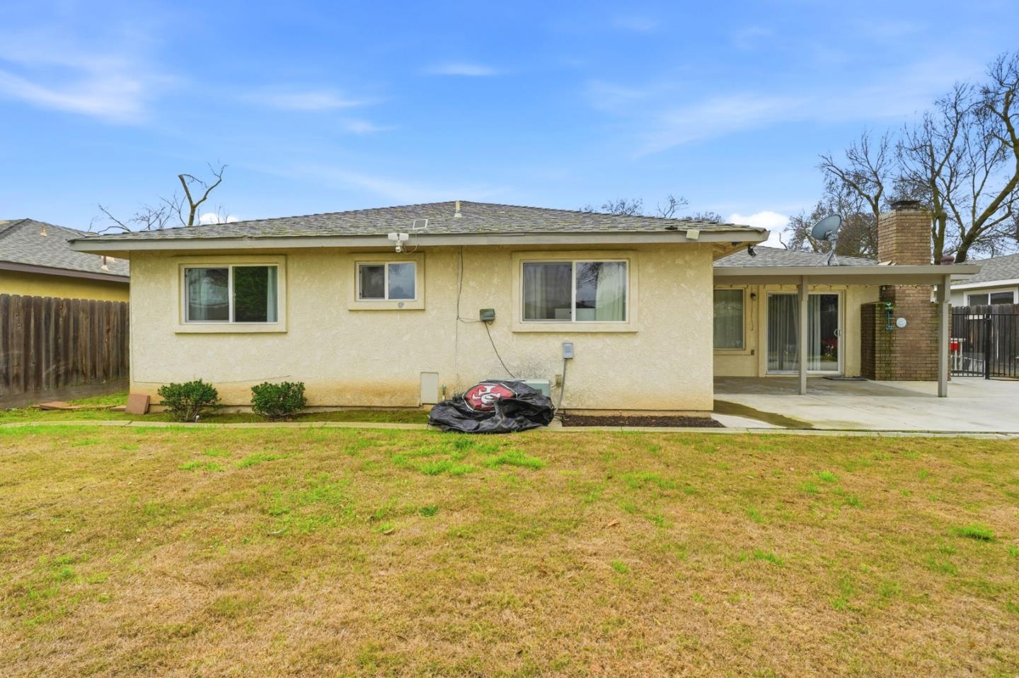 Detail Gallery Image 35 of 38 For 2425 Meadow Rue Dr, Modesto,  CA 95355 - 3 Beds | 2 Baths