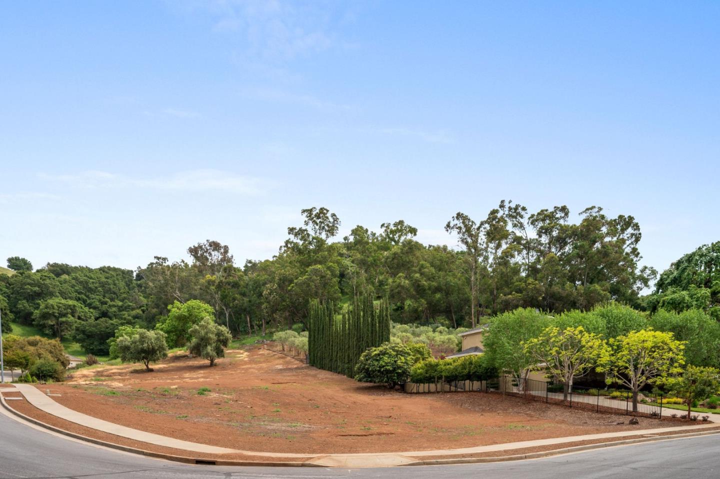 Detail Gallery Image 29 of 60 For 640 Sparhawk Dr, Morgan Hill,  CA 95037 - – Beds | – Baths