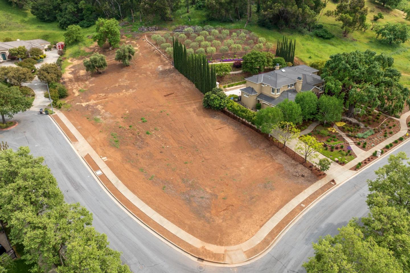 Detail Gallery Image 43 of 60 For 640 Sparhawk Dr, Morgan Hill,  CA 95037 - – Beds | – Baths