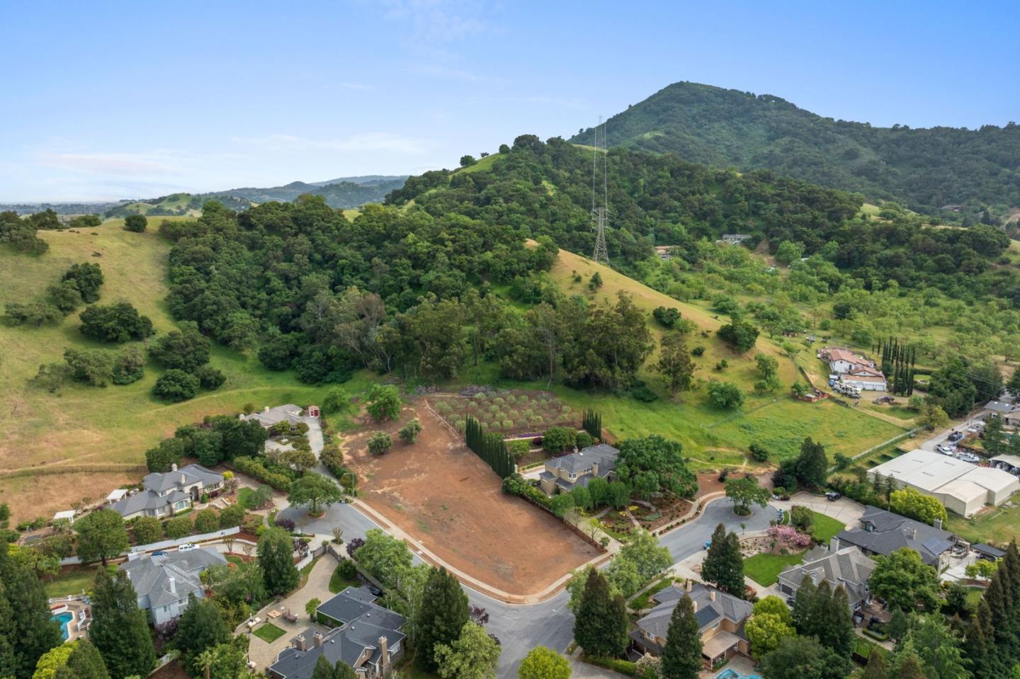 Detail Gallery Image 46 of 60 For 640 Sparhawk Dr, Morgan Hill,  CA 95037 - – Beds | – Baths