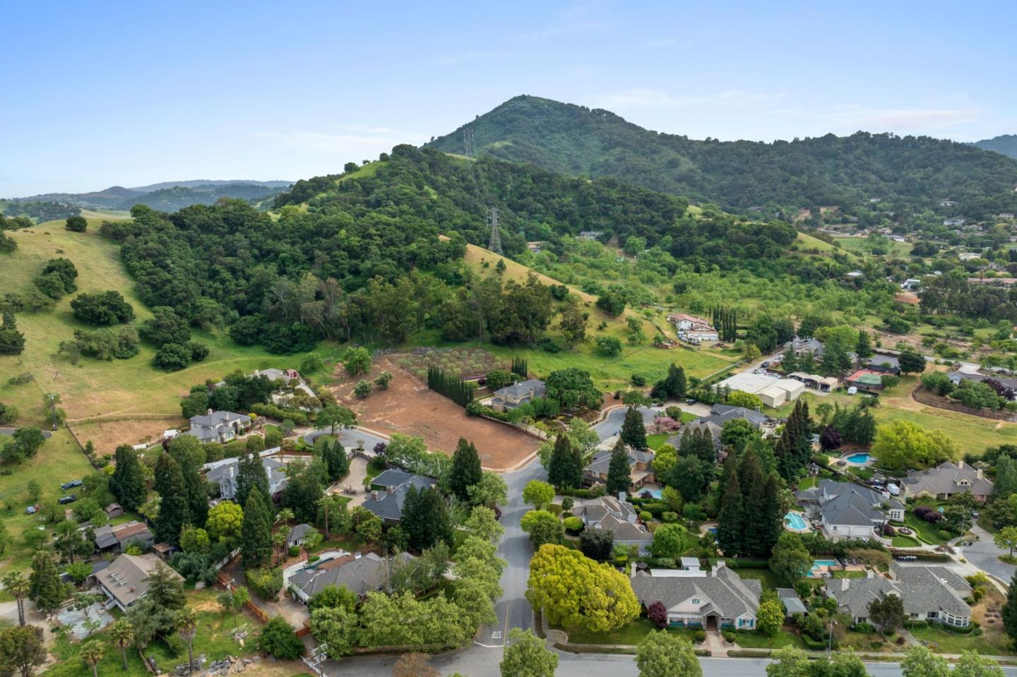 Detail Gallery Image 47 of 60 For 640 Sparhawk Dr, Morgan Hill,  CA 95037 - – Beds | – Baths