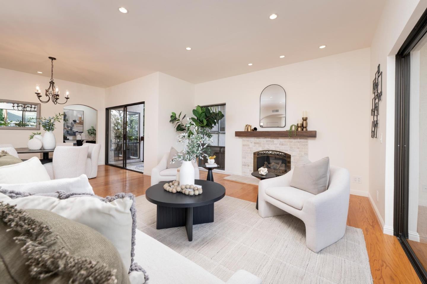 Photo #10: ML82032148 Listing: Photo #10