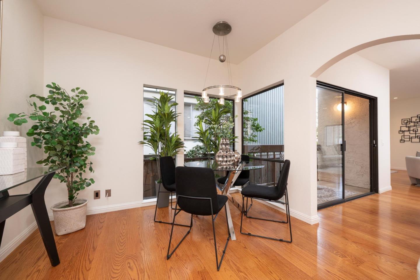 Photo #17: ML82032148 Listing: Photo #17