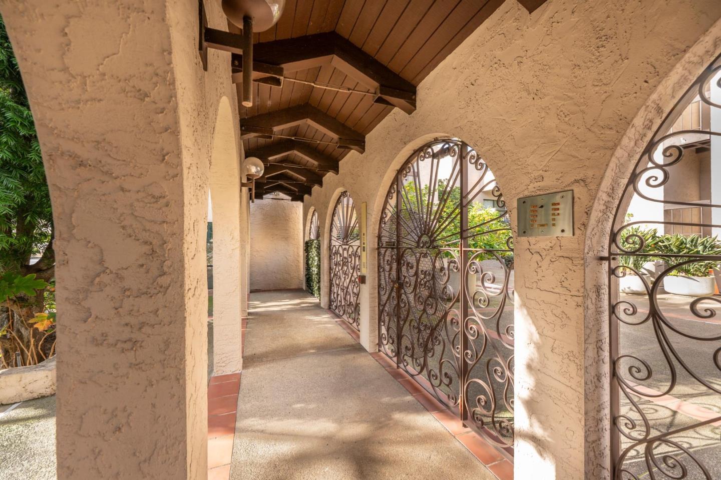 Photo #6: ML82032148 Listing: Photo #6