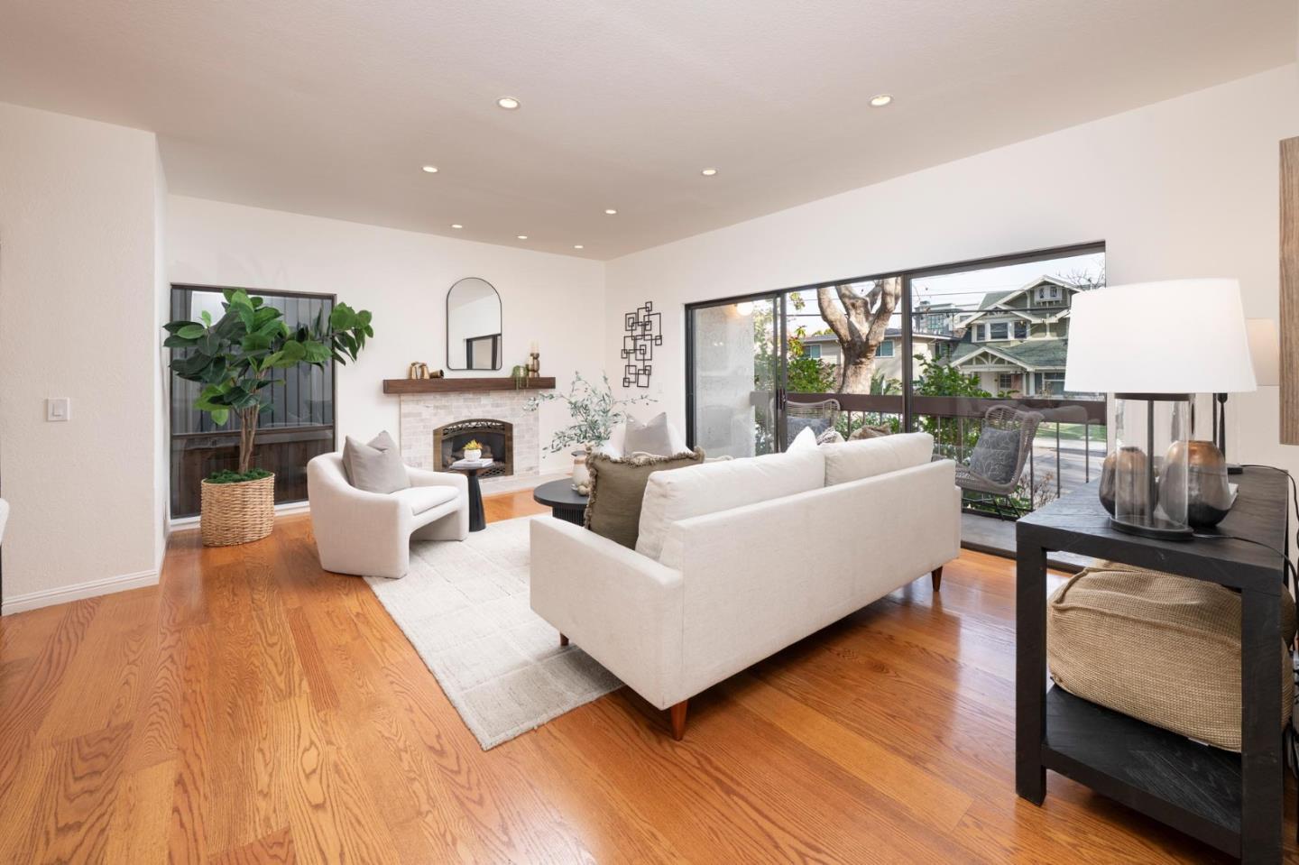 Photo #8: ML82032148 Listing: Photo #8