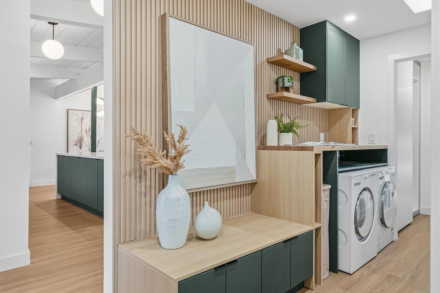 Detail Gallery Image 34 of 82 For 1718 Eleanor Dr, San Mateo,  CA 94402 - 3 Beds | 2 Baths