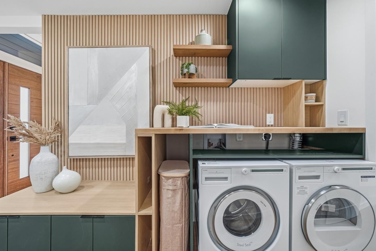 Detail Gallery Image 35 of 82 For 1718 Eleanor Dr, San Mateo,  CA 94402 - 3 Beds | 2 Baths