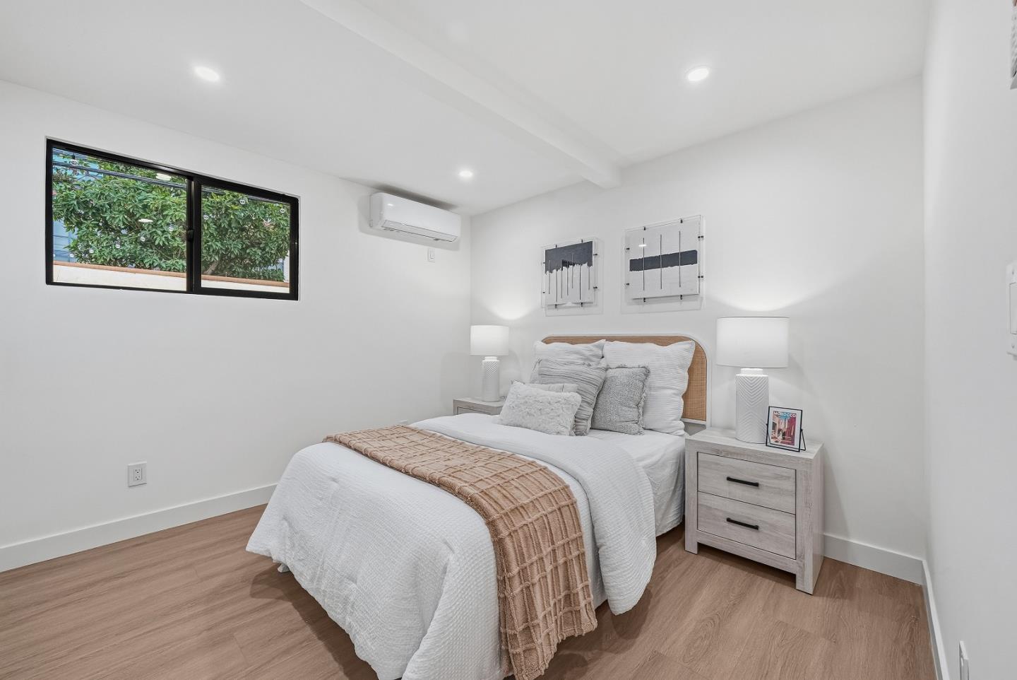 Detail Gallery Image 49 of 82 For 1718 Eleanor Dr, San Mateo,  CA 94402 - 3 Beds | 2 Baths