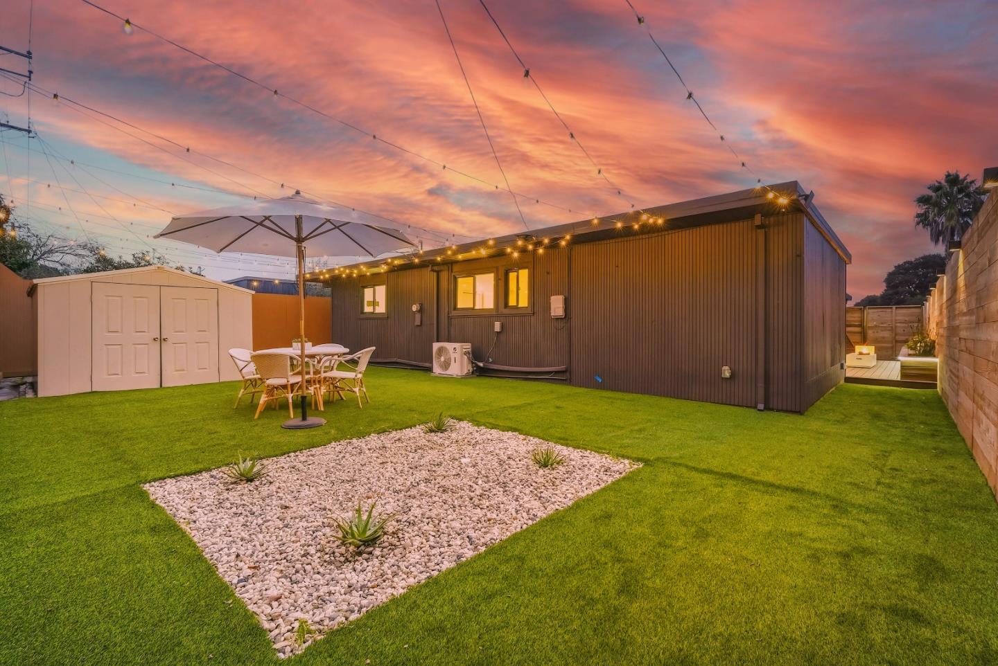 Detail Gallery Image 64 of 82 For 1718 Eleanor Dr, San Mateo,  CA 94402 - 3 Beds | 2 Baths