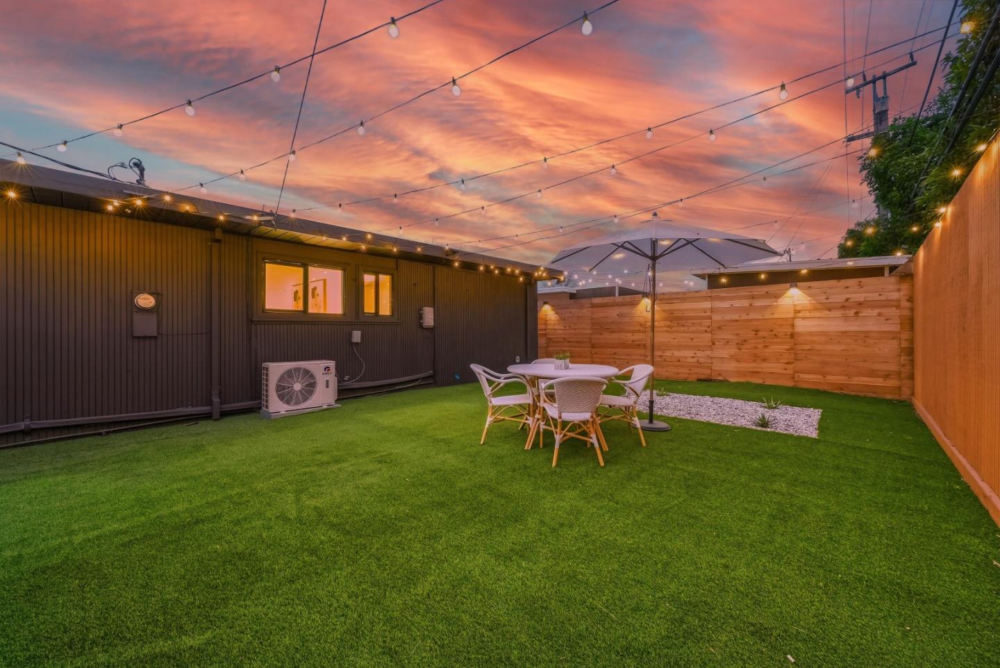 Detail Gallery Image 66 of 82 For 1718 Eleanor Dr, San Mateo,  CA 94402 - 3 Beds | 2 Baths