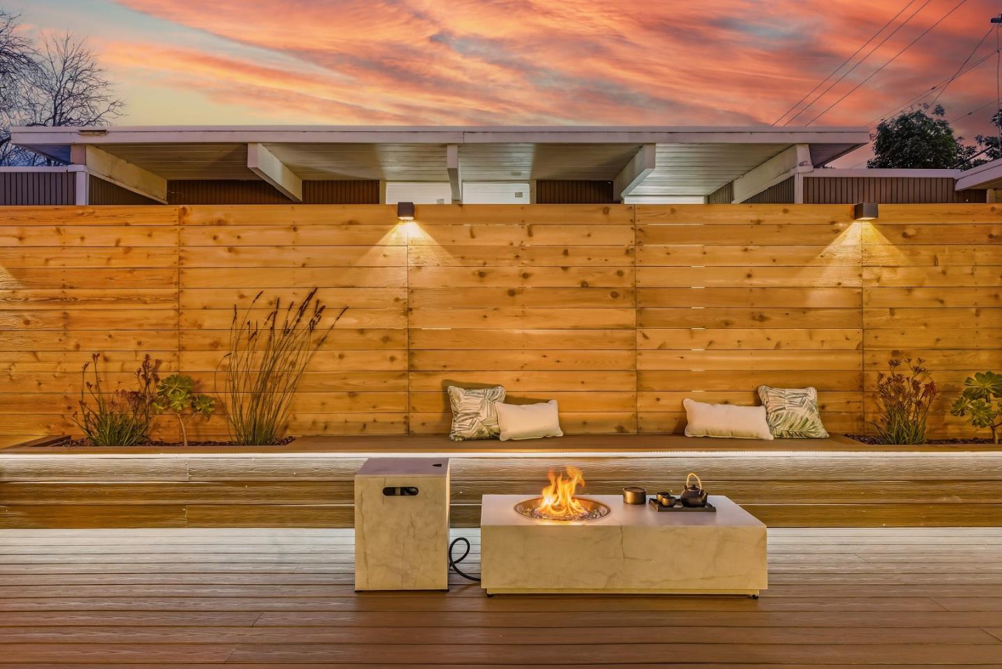 Detail Gallery Image 71 of 82 For 1718 Eleanor Dr, San Mateo,  CA 94402 - 3 Beds | 2 Baths