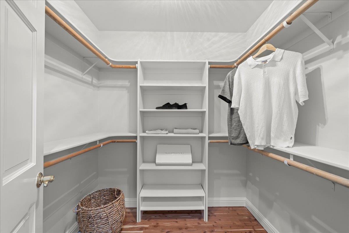 Detail Gallery Image 29 of 57 For 1922 Creek Dr, San Jose,  CA 95125 - 4 Beds | 3 Baths