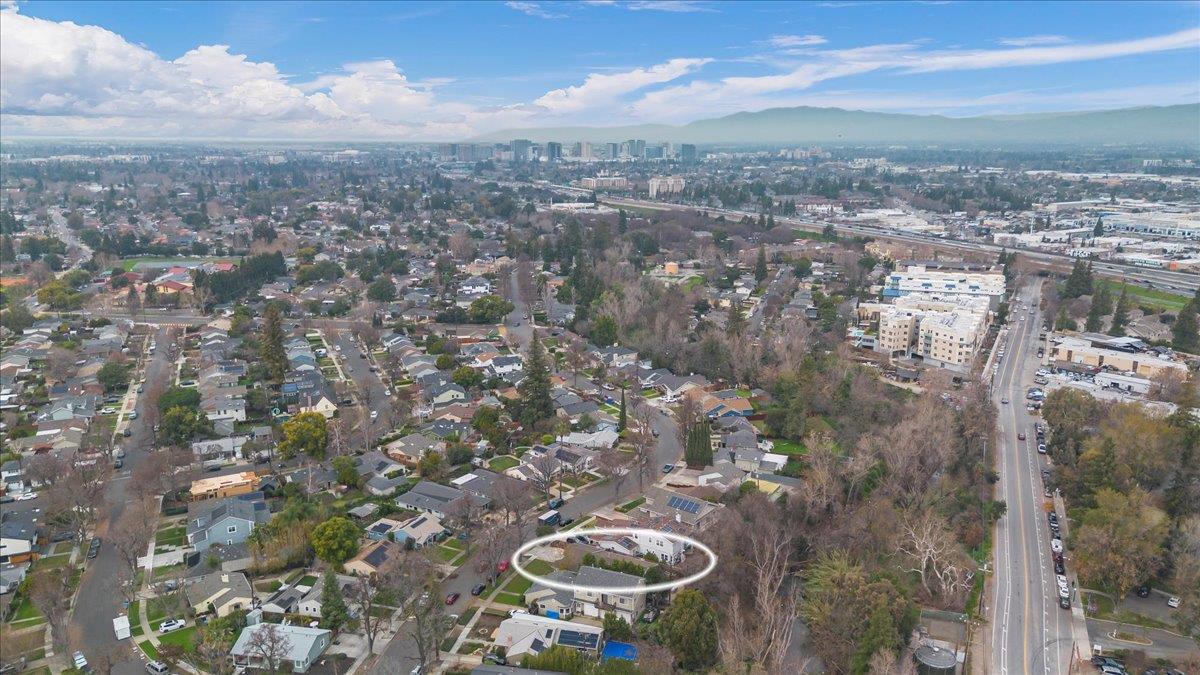 Detail Gallery Image 41 of 57 For 1922 Creek Dr, San Jose,  CA 95125 - 4 Beds | 3 Baths