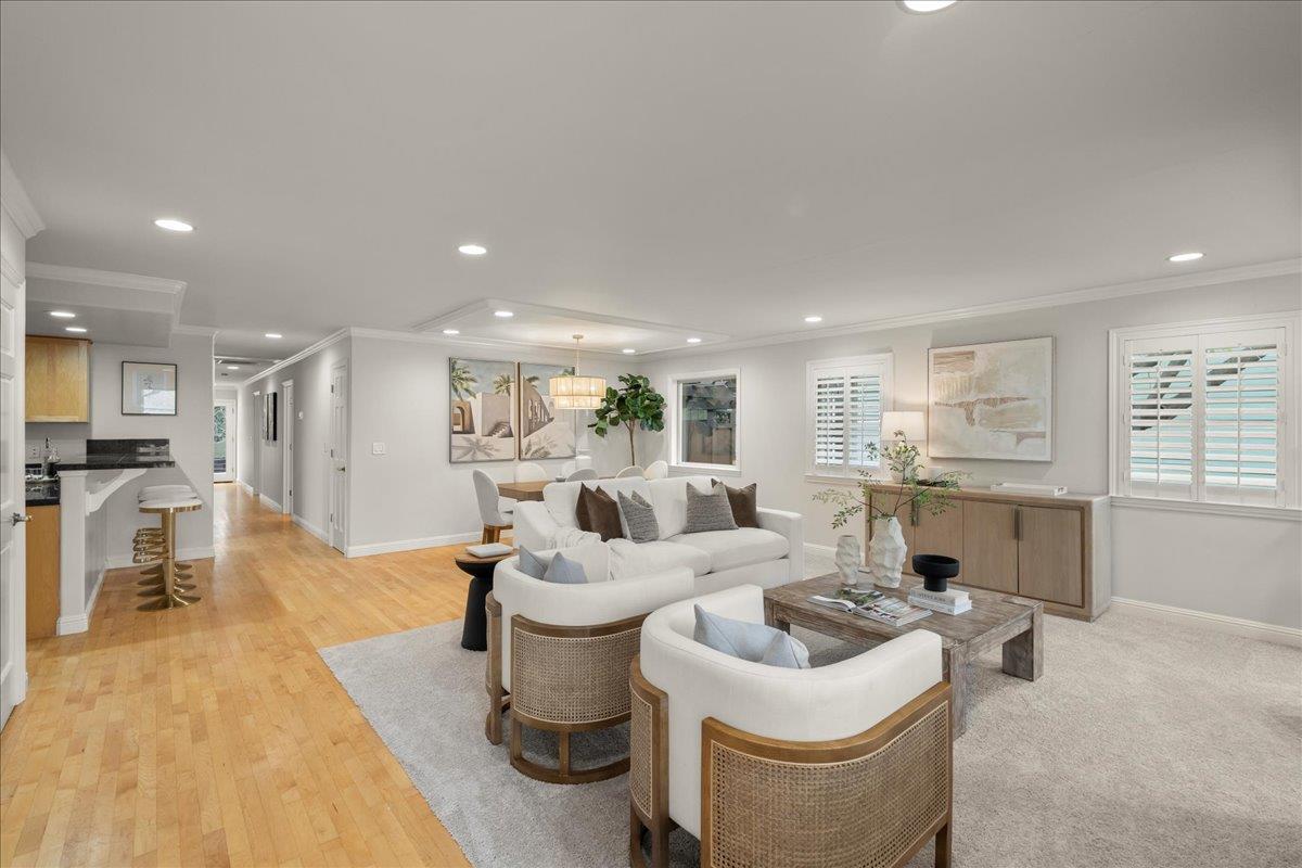 Detail Gallery Image 7 of 57 For 1922 Creek Dr, San Jose,  CA 95125 - 4 Beds | 3 Baths