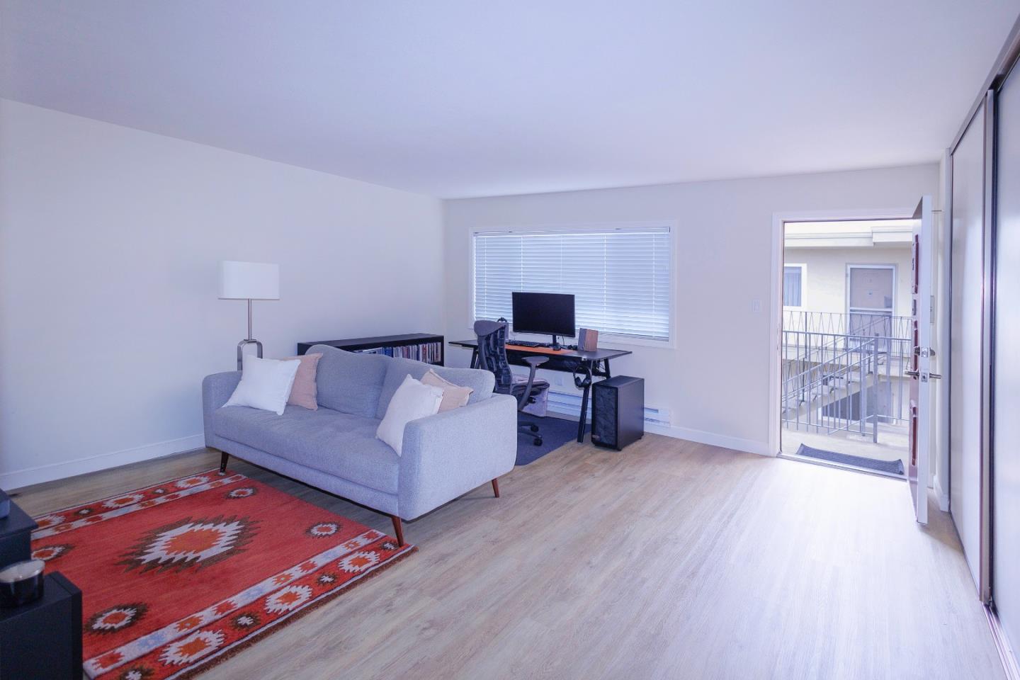 Detail Gallery Image 10 of 31 For 432 Richmond Dr, Millbrae,  CA 94030 - – Beds | – Baths