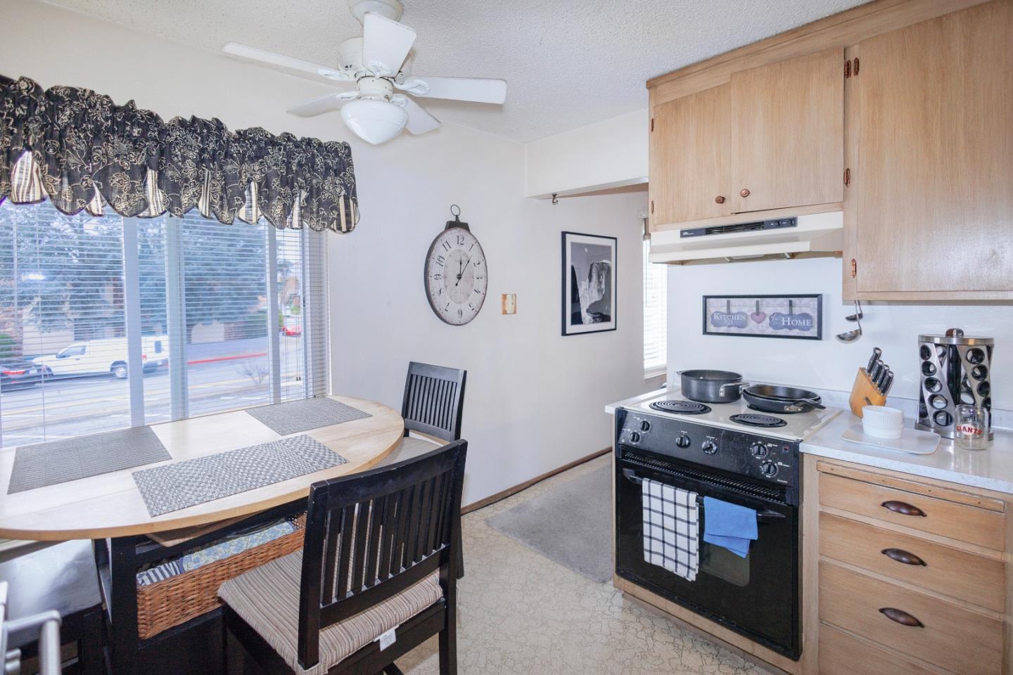 Detail Gallery Image 16 of 31 For 432 Richmond Dr, Millbrae,  CA 94030 - – Beds | – Baths