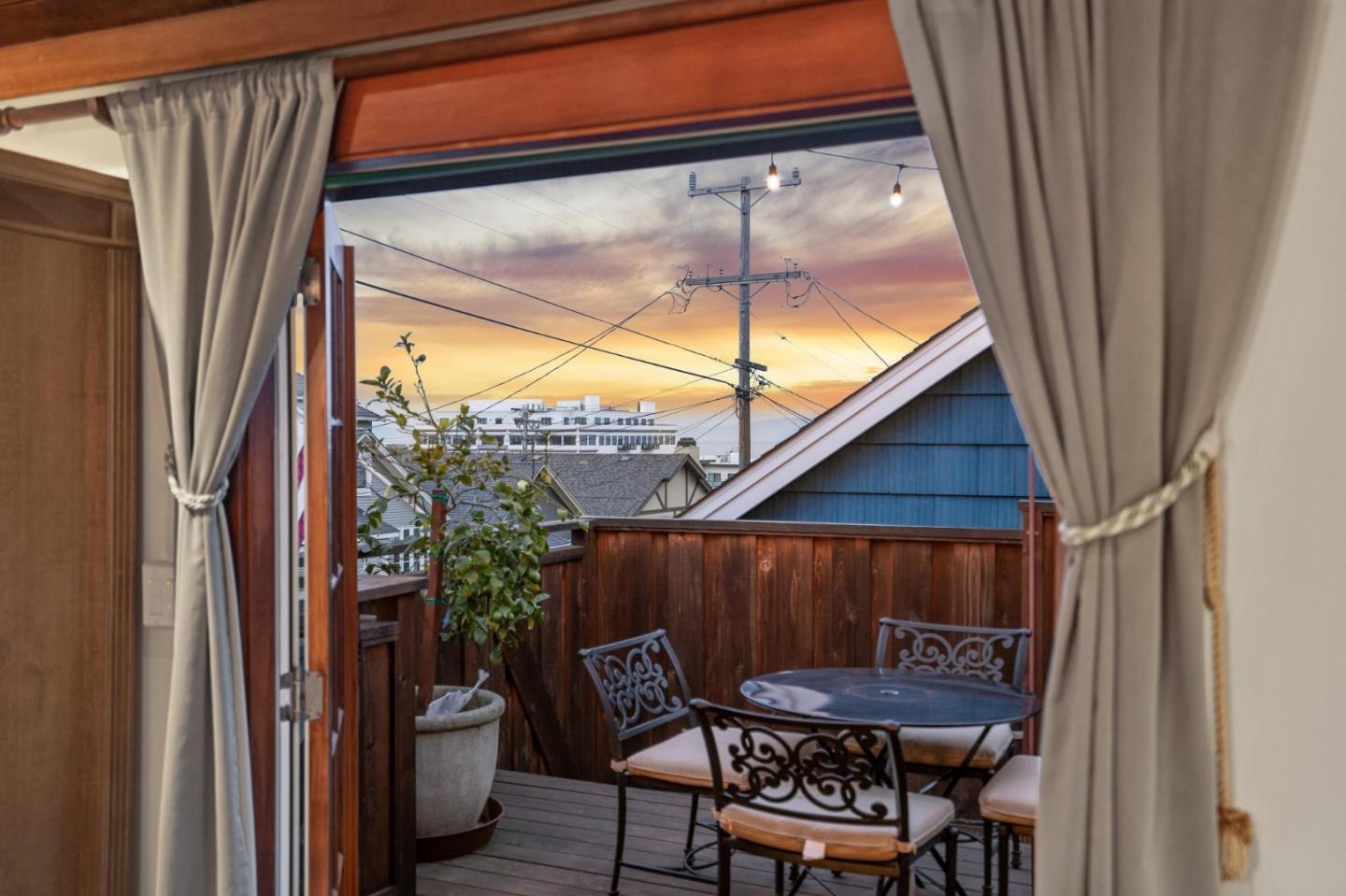 Detail Gallery Image 38 of 40 For 313 14th St, Pacific Grove,  CA 93950 - 1 Beds | 1 Baths