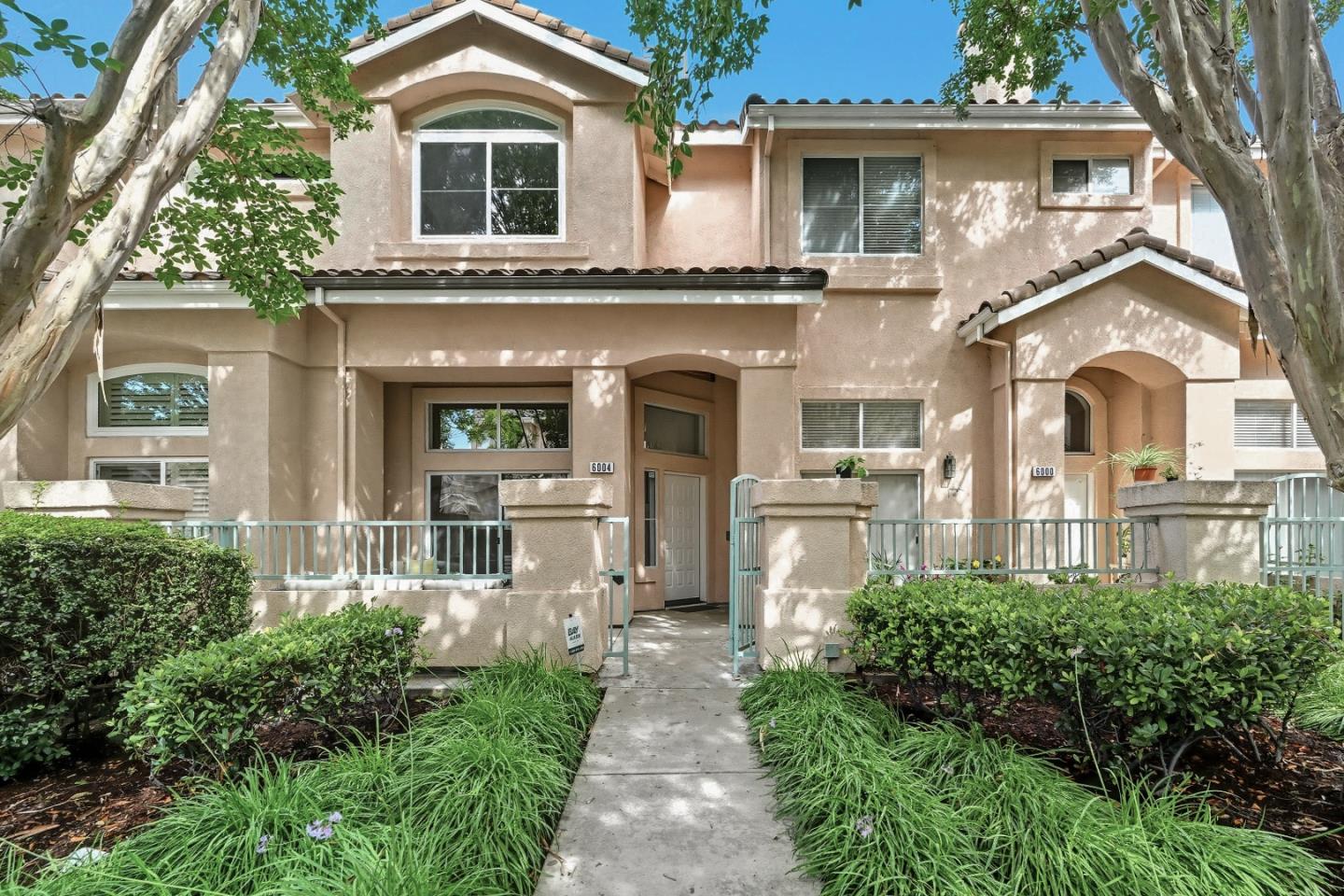 Detail Gallery Image 5 of 76 For 6004 Pisa Ter, Fremont,  CA 94555 - 3 Beds | 2/1 Baths