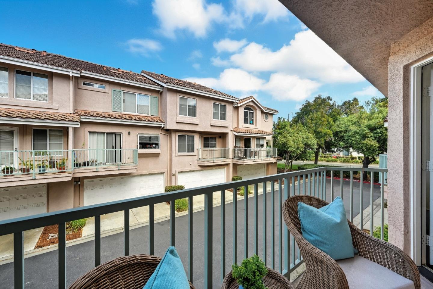 Detail Gallery Image 62 of 76 For 6004 Pisa Ter, Fremont,  CA 94555 - 3 Beds | 2/1 Baths