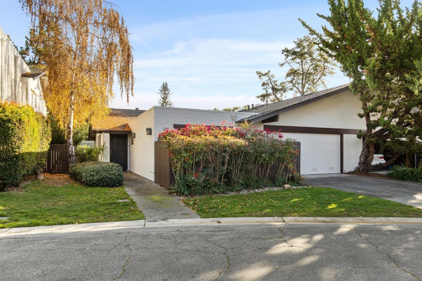 Photo #2: ML82032158 Listing: Photo #2