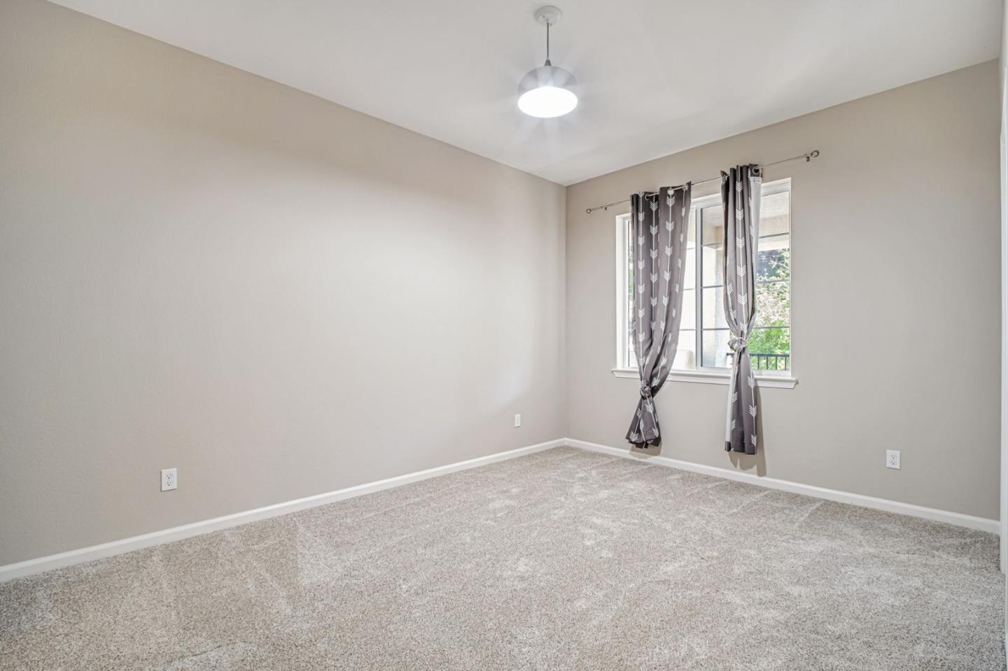 Detail Gallery Image 26 of 70 For 2703 Tribune Ave, Hayward,  CA 94542 - 5 Beds | 3/1 Baths