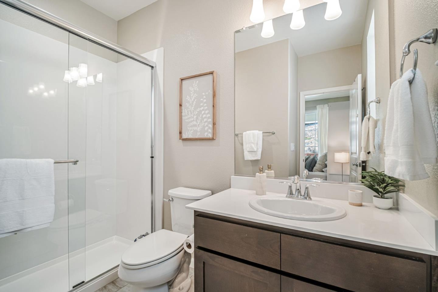 Detail Gallery Image 32 of 70 For 2703 Tribune Ave, Hayward,  CA 94542 - 5 Beds | 3/1 Baths