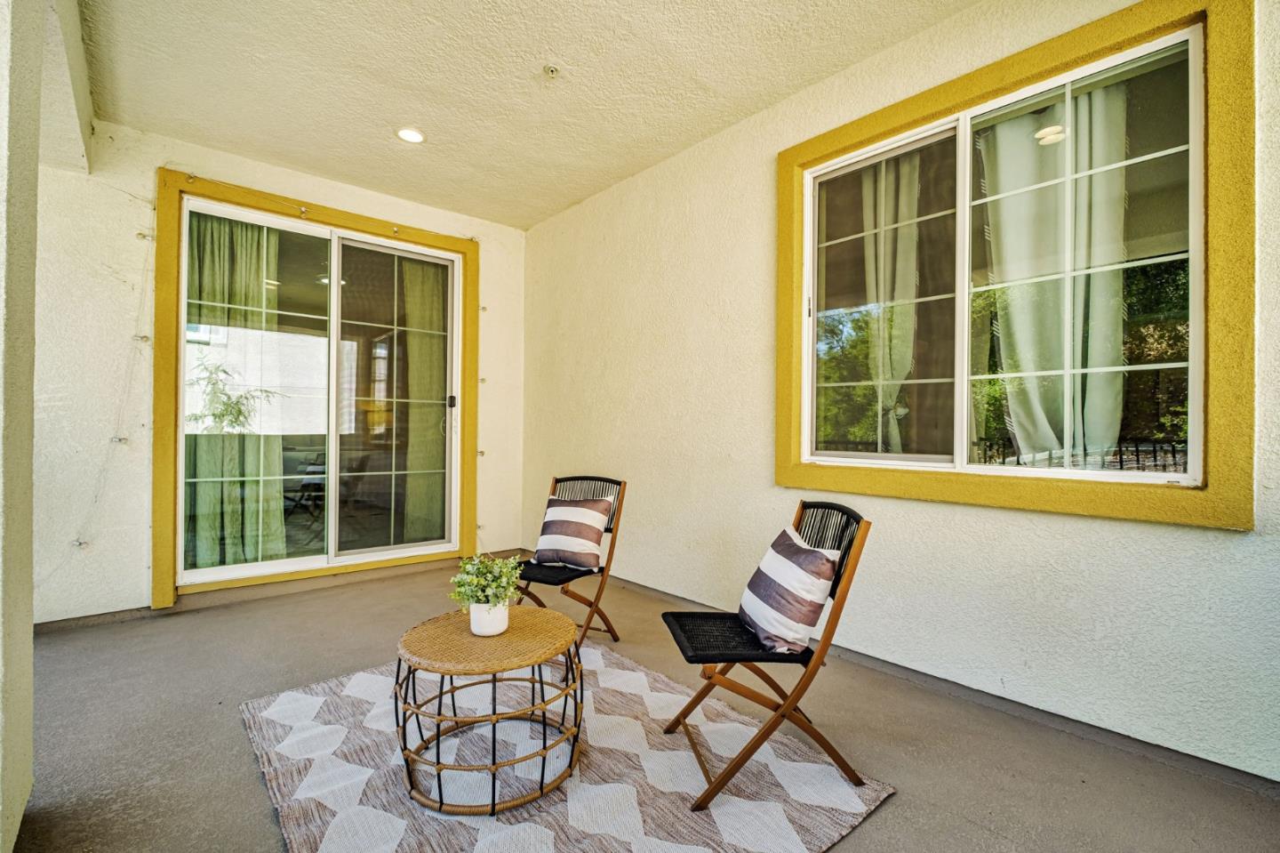 Detail Gallery Image 42 of 70 For 2703 Tribune Ave, Hayward,  CA 94542 - 5 Beds | 3/1 Baths