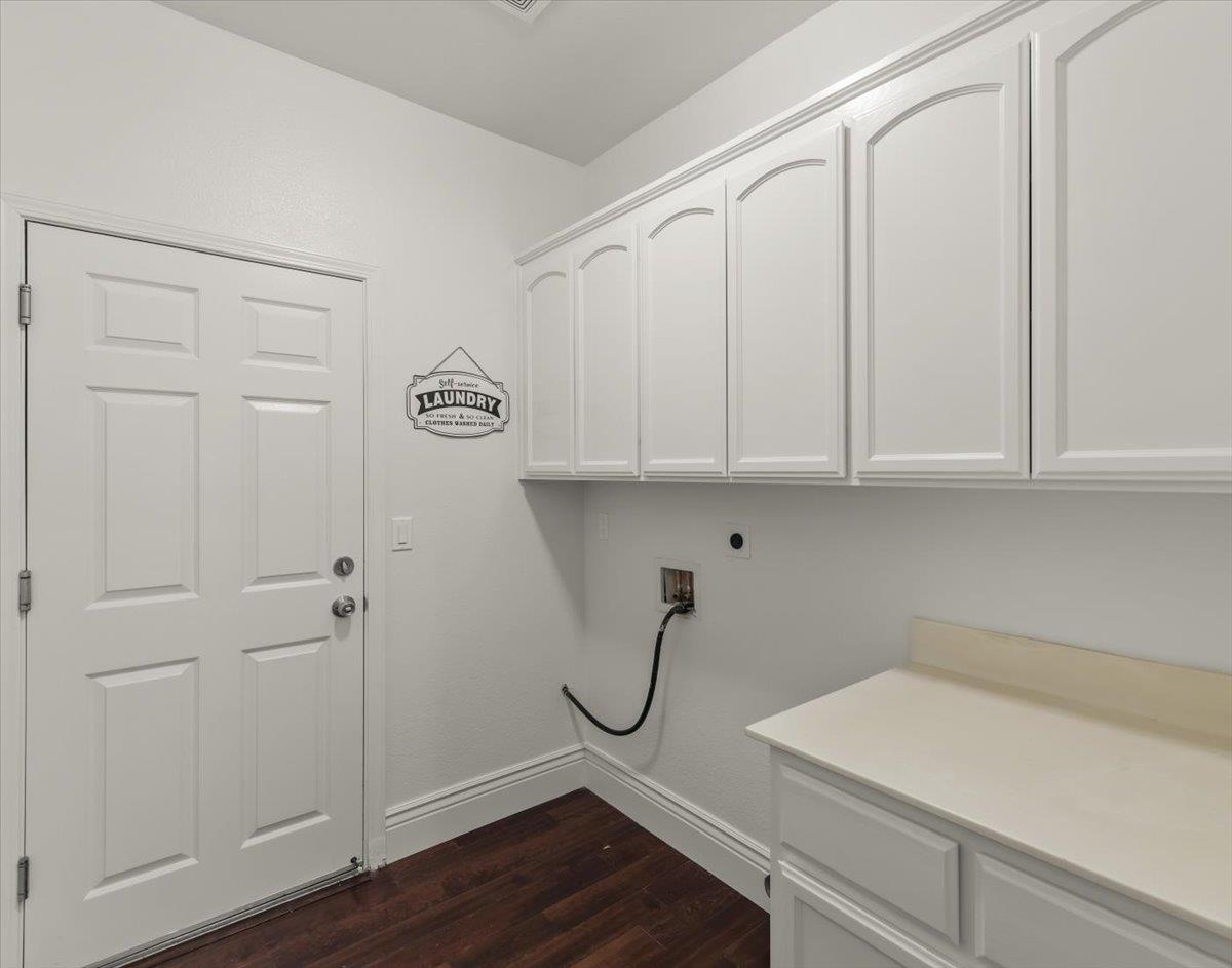 Detail Gallery Image 39 of 56 For 386 Cascades Ct, Morgan Hill,  CA 95037 - 4 Beds | 2 Baths