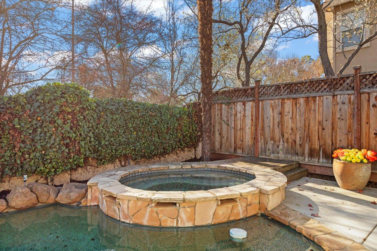 Detail Gallery Image 43 of 56 For 386 Cascades Ct, Morgan Hill,  CA 95037 - 4 Beds | 2 Baths