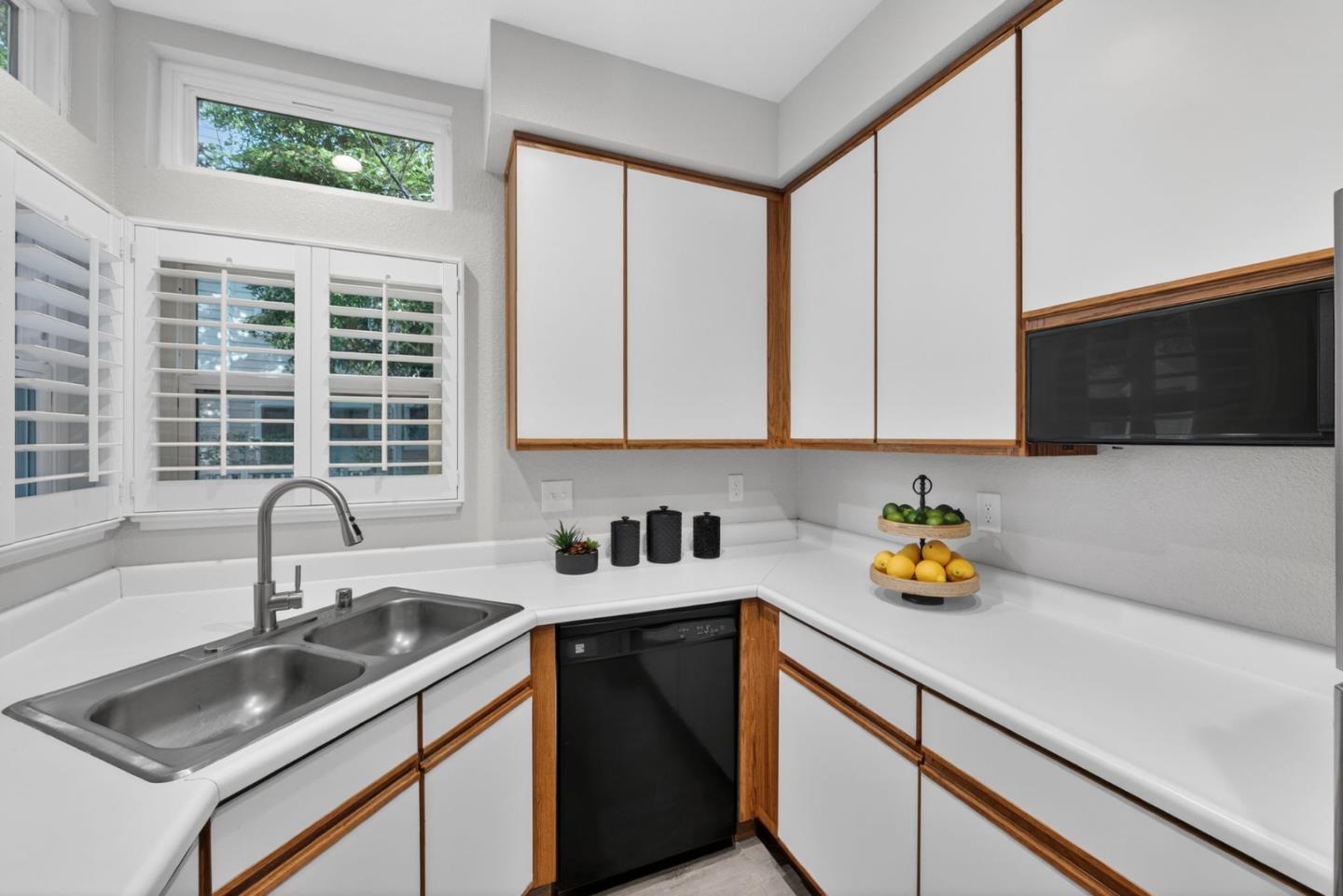 Detail Gallery Image 10 of 34 For 172 Amesport Lndg, Half Moon Bay,  CA 94019 - 2 Beds | 2 Baths