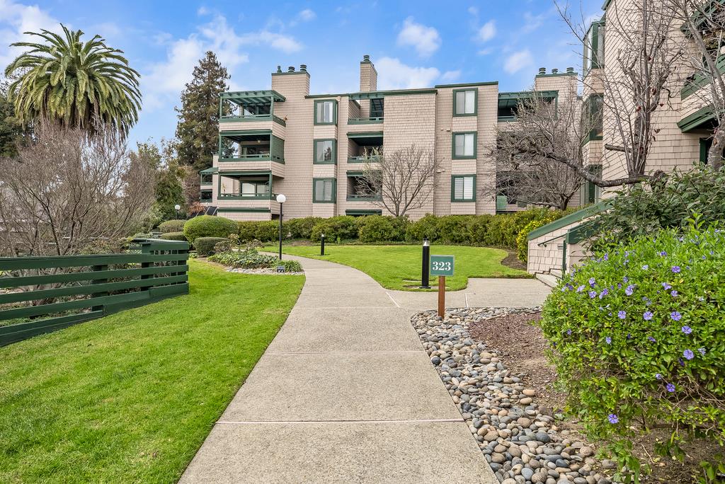 Detail Gallery Image 26 of 29 For 323 Broadway #A1,  Santa Cruz,  CA 95060 - 2 Beds | 2 Baths