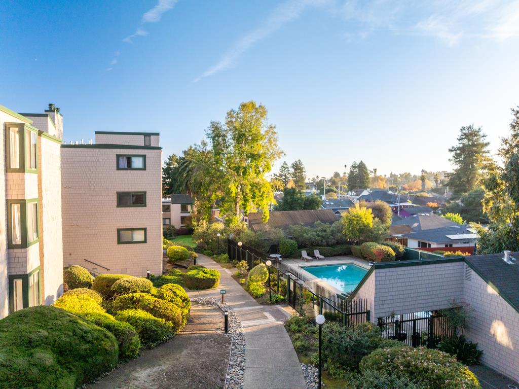 Detail Gallery Image 27 of 29 For 323 Broadway #A1,  Santa Cruz,  CA 95060 - 2 Beds | 2 Baths