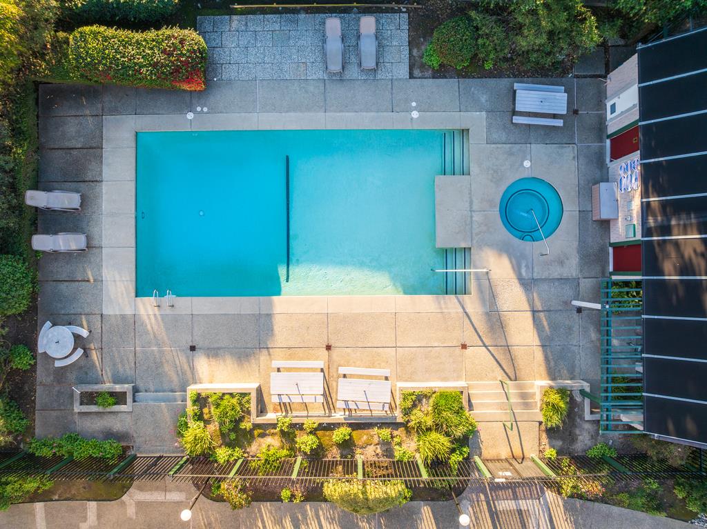 Detail Gallery Image 28 of 29 For 323 Broadway #A1,  Santa Cruz,  CA 95060 - 2 Beds | 2 Baths