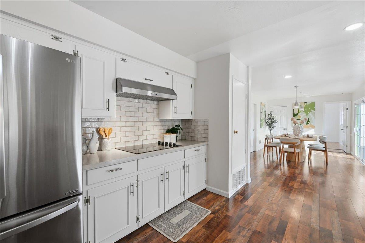 Detail Gallery Image 12 of 64 For 1570 Hillsdale Ave, San Jose,  CA 95118 - 5 Beds | 4/1 Baths