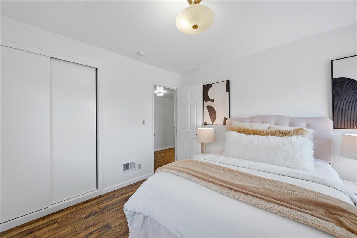 Detail Gallery Image 25 of 64 For 1570 Hillsdale Ave, San Jose,  CA 95118 - 5 Beds | 4/1 Baths