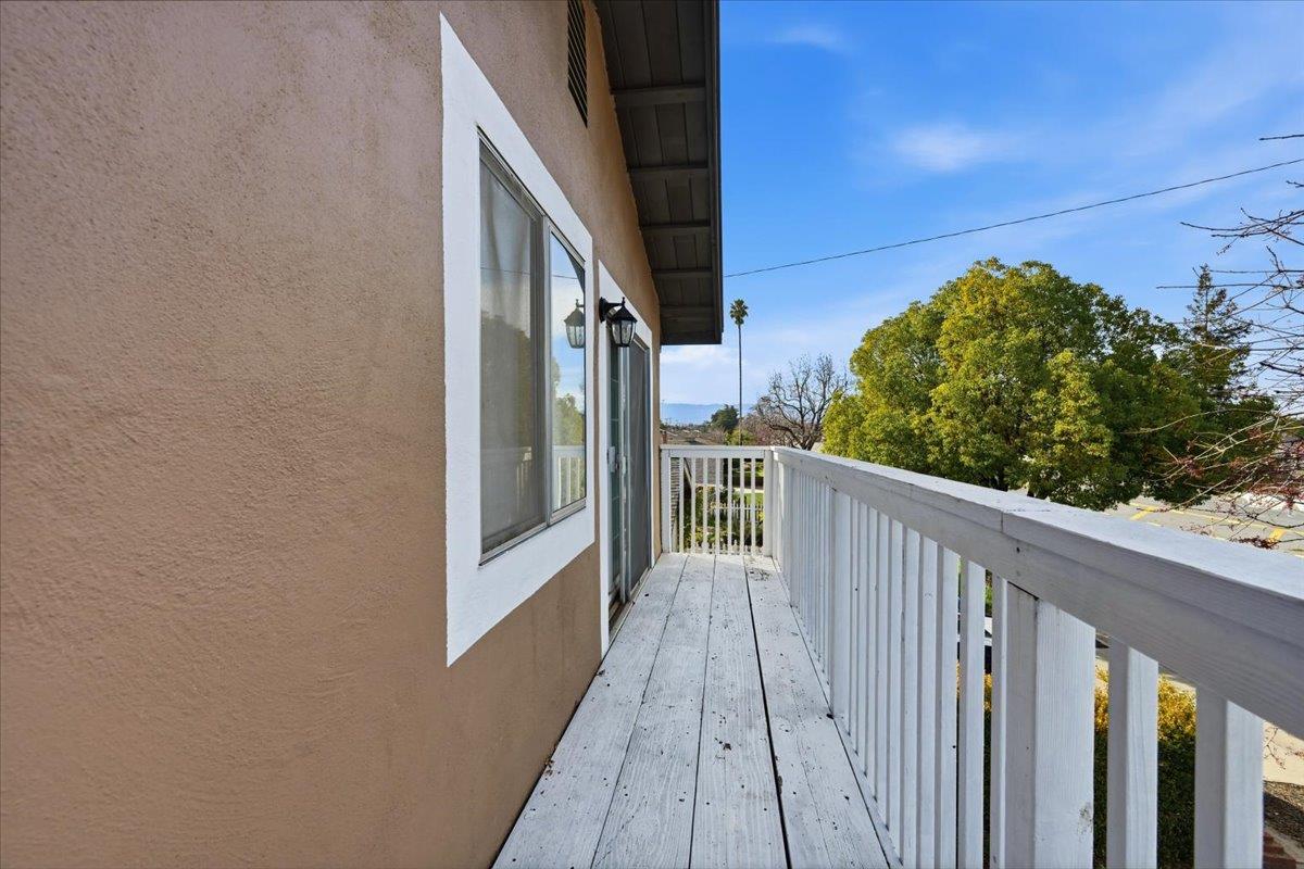 Detail Gallery Image 41 of 64 For 1570 Hillsdale Ave, San Jose,  CA 95118 - 5 Beds | 4/1 Baths