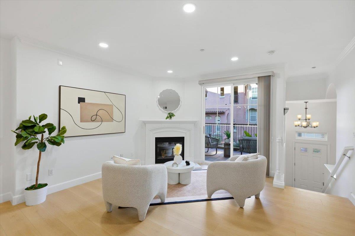 Photo #4: ML82032167 Listing: Photo #4