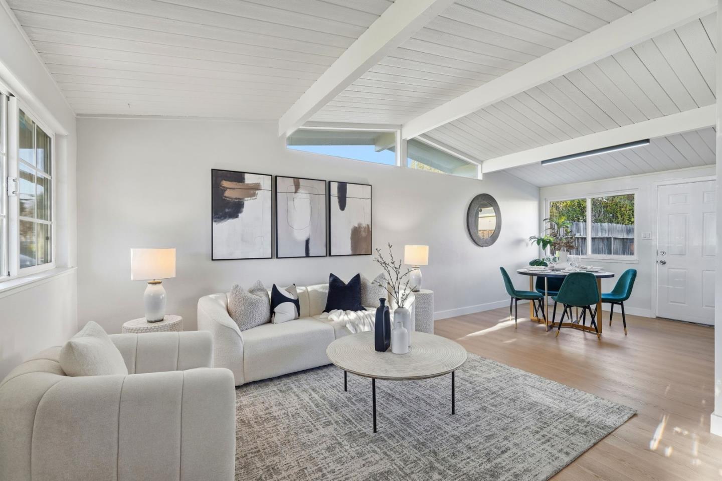 Front Image Thumbnail for ML82032168