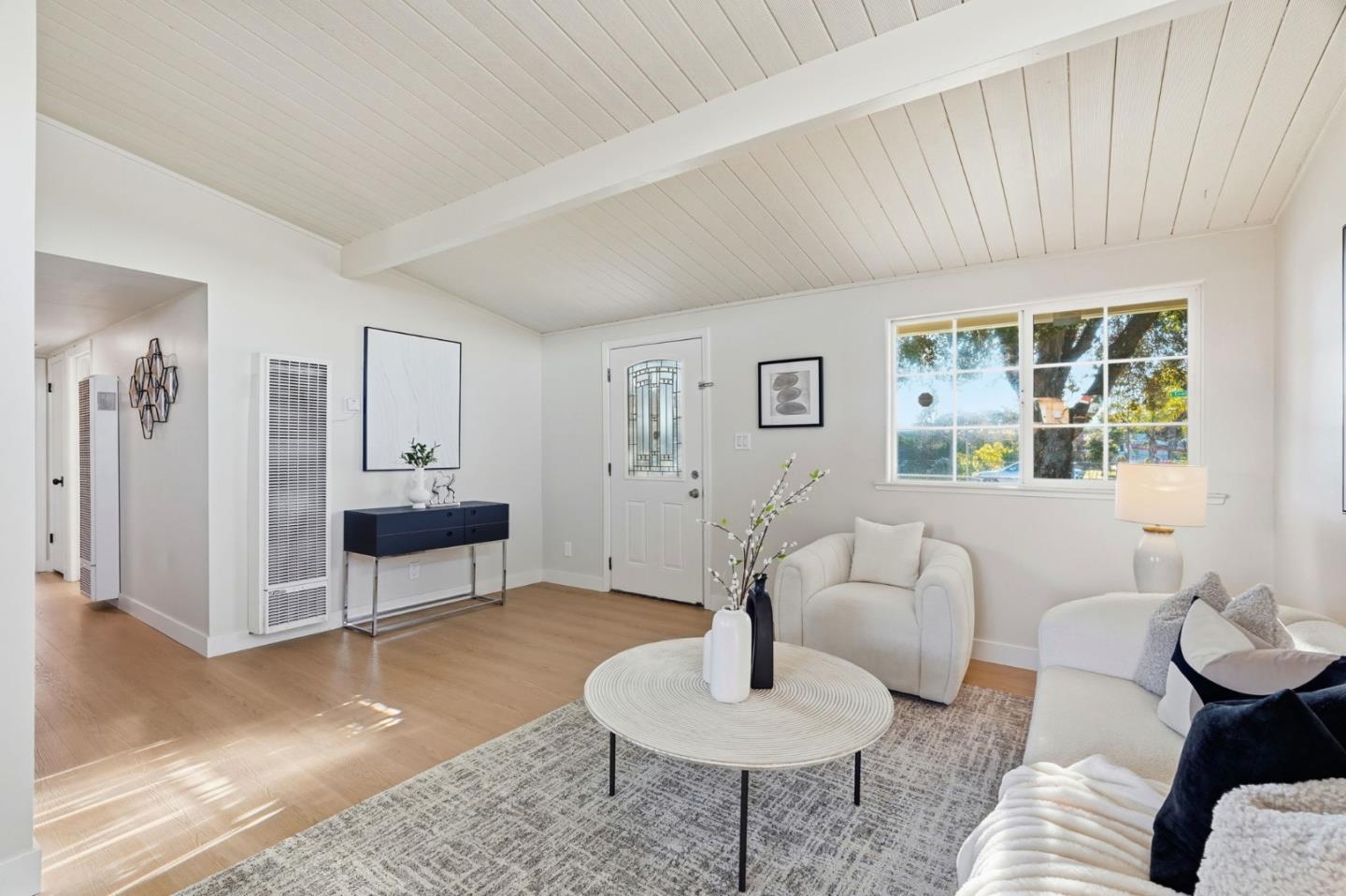 Detail Gallery Image 3 of 21 For 1324 Orlando Dr, San Jose,  CA 95122 - 3 Beds | 1 Baths