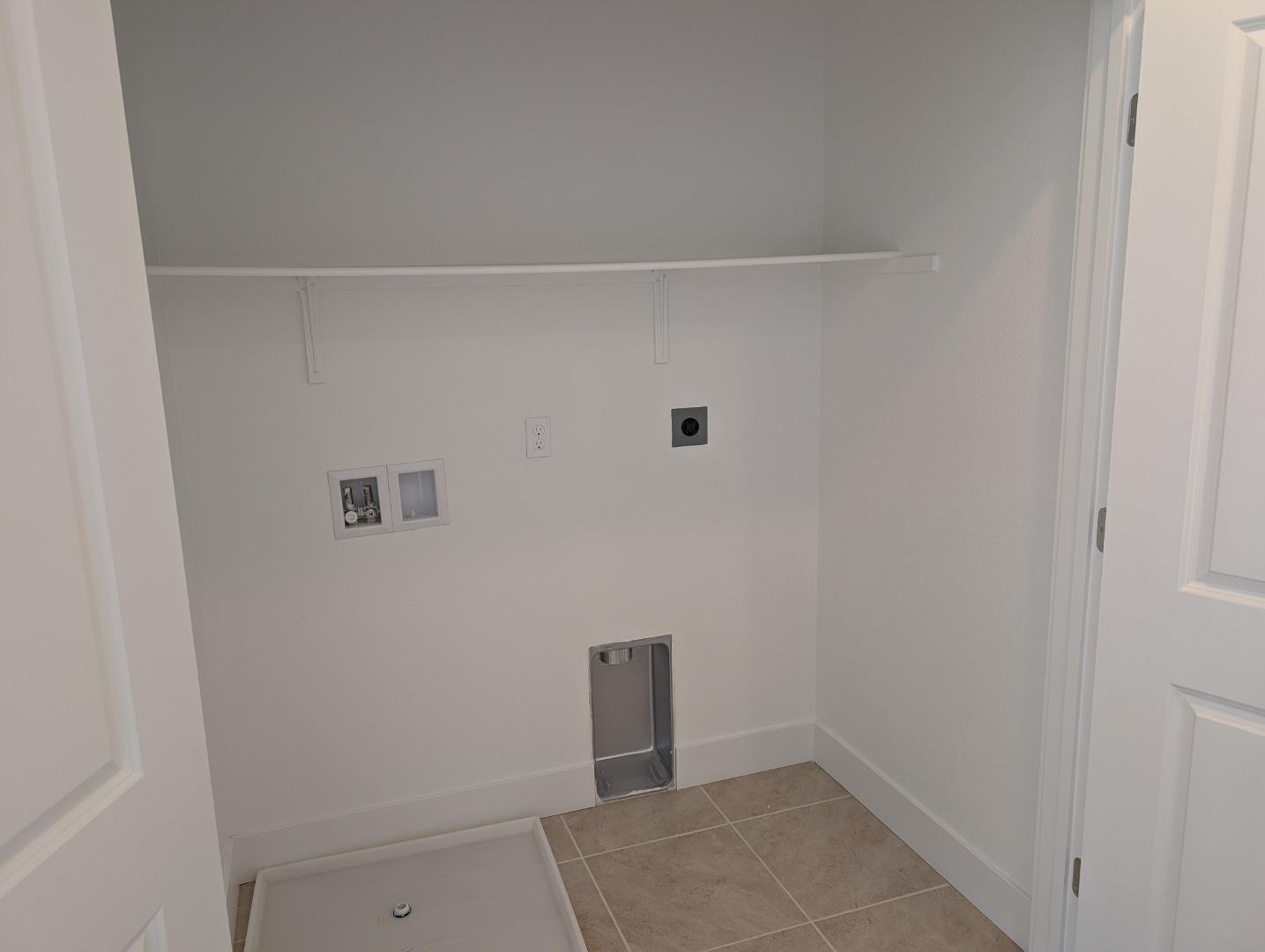 Detail Gallery Image 18 of 28 For 291 Wagon Way #28-02 - PLAN 6,  Campbell,  CA 95008 - 4 Beds | 3/1 Baths