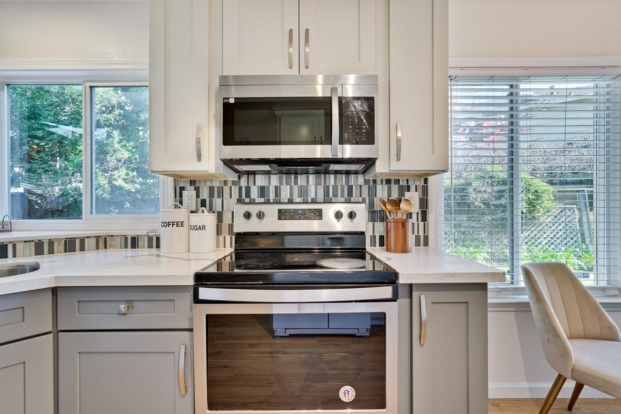 Detail Gallery Image 19 of 51 For 4725 Mallard Cmn, Fremont,  CA 94555 - 3 Beds | 2/1 Baths