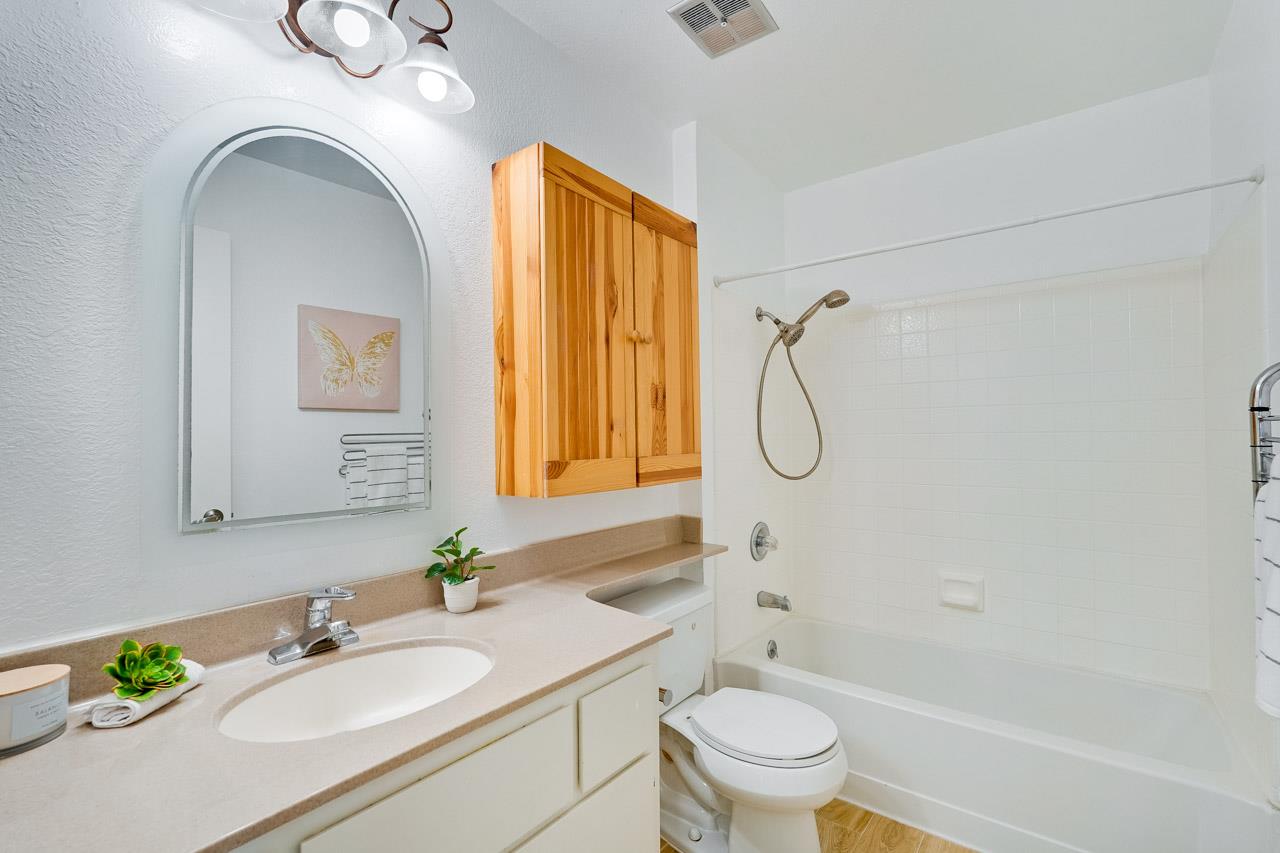 Detail Gallery Image 44 of 51 For 4725 Mallard Cmn, Fremont,  CA 94555 - 3 Beds | 2/1 Baths