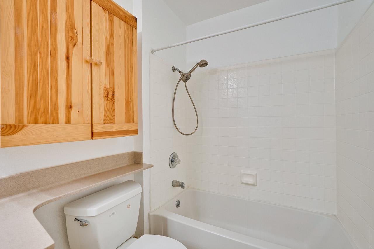 Detail Gallery Image 45 of 51 For 4725 Mallard Cmn, Fremont,  CA 94555 - 3 Beds | 2/1 Baths