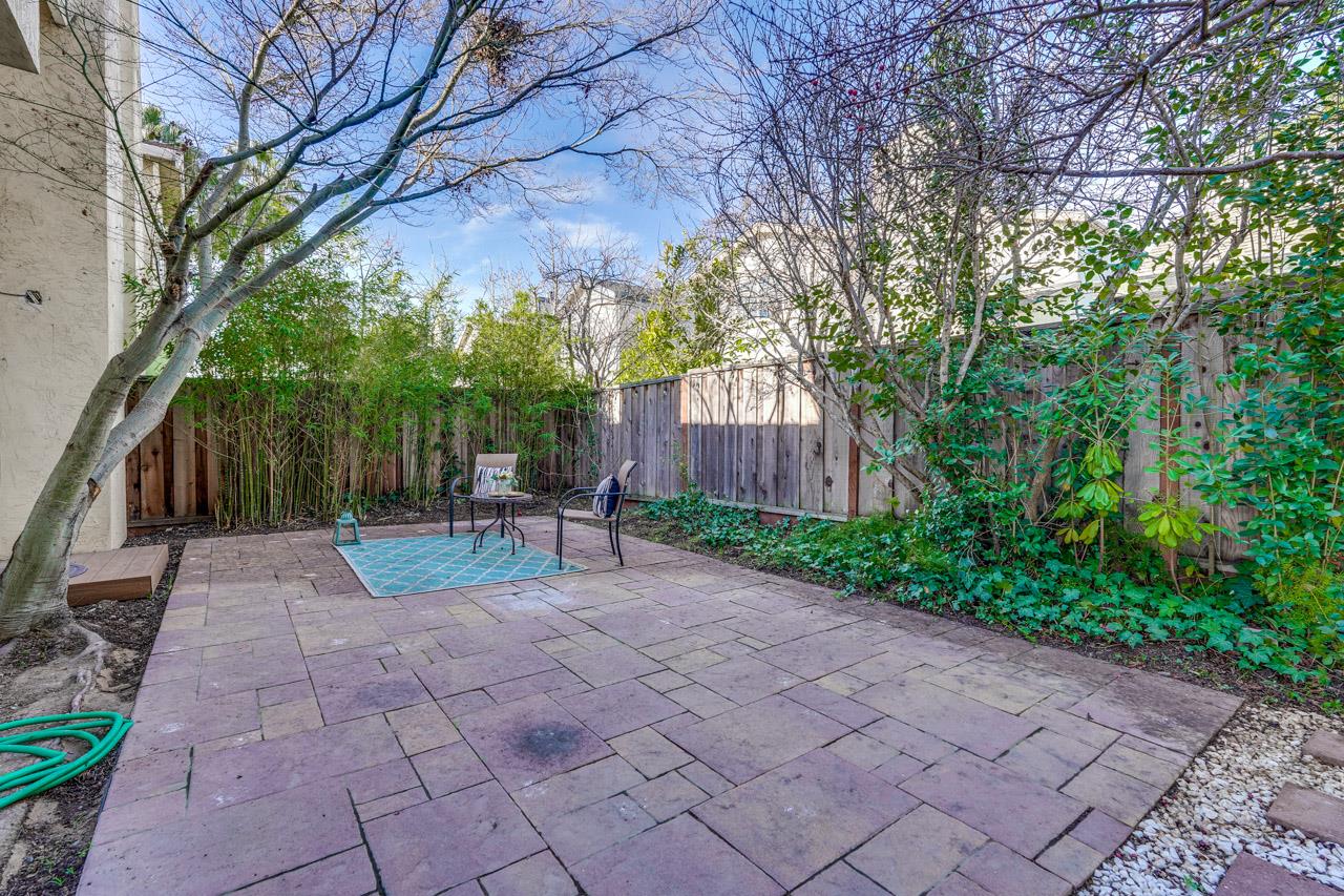 Detail Gallery Image 51 of 51 For 4725 Mallard Cmn, Fremont,  CA 94555 - 3 Beds | 2/1 Baths